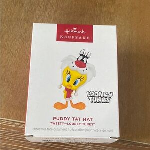 Hallmark Keepsake Christmas Ornament 2024, Looney Tunes Tweety Puddy Tat Hat.